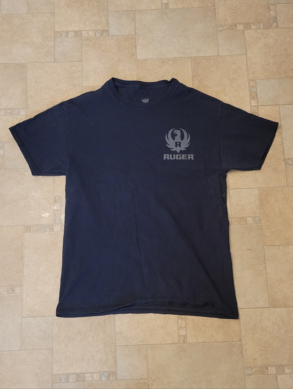 Ruger Men's Black Graphic T-shirt Medium Slightly Worn Good Condition Activewear